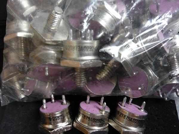 Куплю микросхемы-диоды-транзисторы ( только новые )