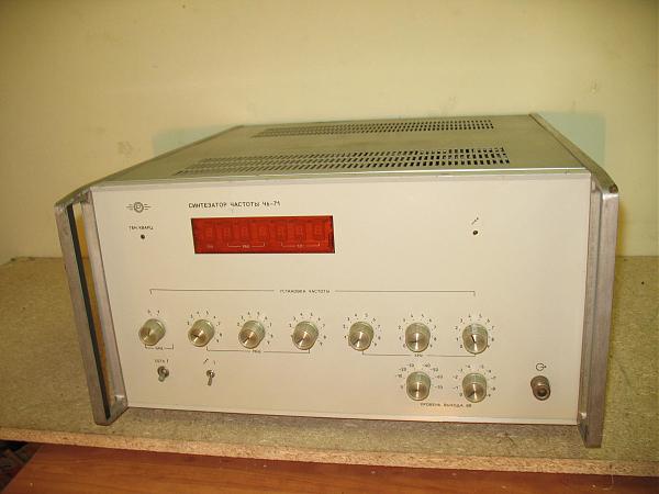 Продам Синтезатор Ч6-71