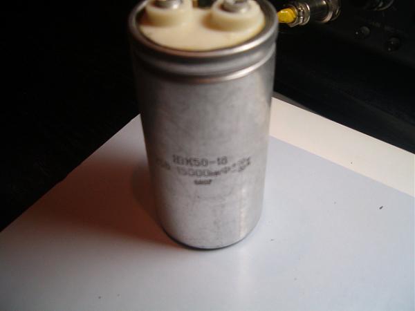 Продам Электролитический конденсатор л50-18 25 в 15000мкф