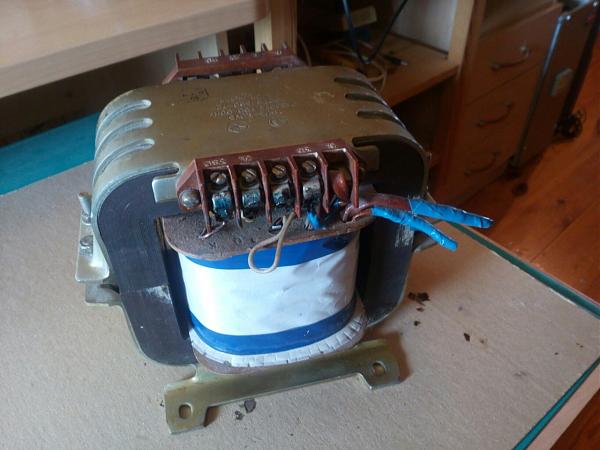 Продам Трансформатор 1 кВт