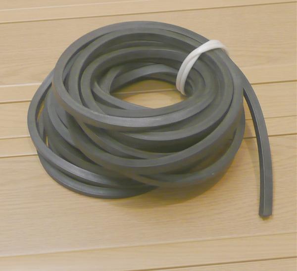 Продам  шнур герметизирующий 10х10 мм