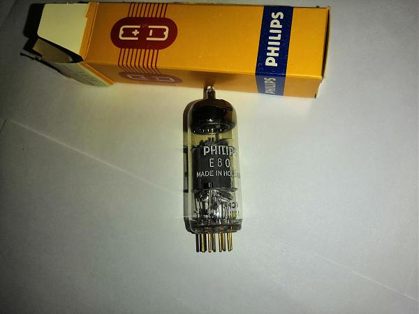 Продам Лампа E80F Philips Special Quality (SQ)