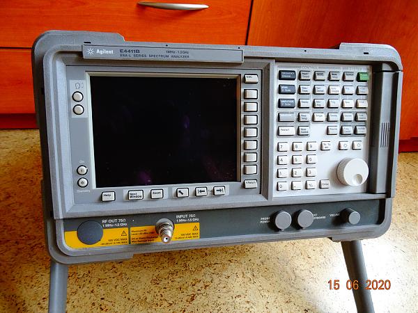 Продам Портативный анализатор сигналов E4411B