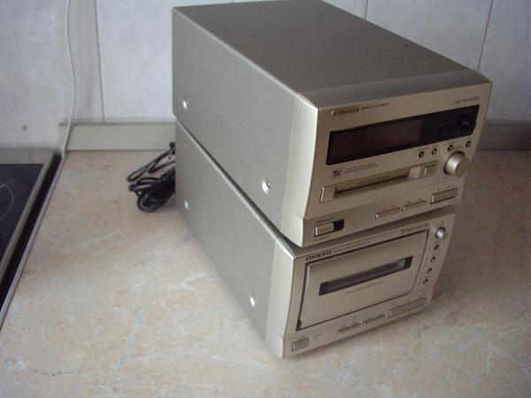 Продам Два самостоятельных блока Onkyo -185 Япония