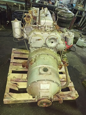 Продам Двигатель судовой ЯАЗ-204 и реверс-редуктор СРРП