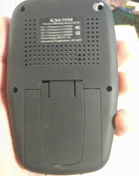 Продам монитор - видео рекордер для подключение 4 беспров