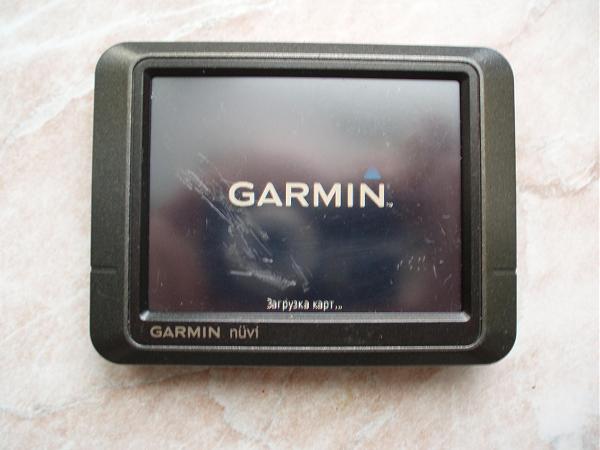Продам На запчасти или в pемoнт навигатор Garmin Nuvi 205