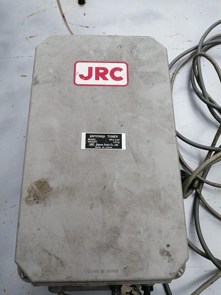 Продам подАнтенный тюнер JRC