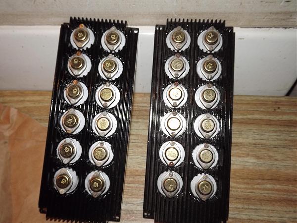 Продам Радиатор с транзисторами