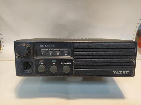 Продам Радиостанция YAESU-FTL1014