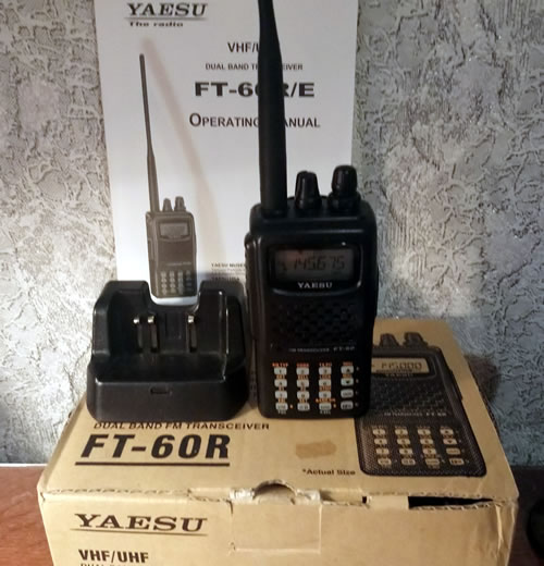 Продам Yaesu FT-60R варианты