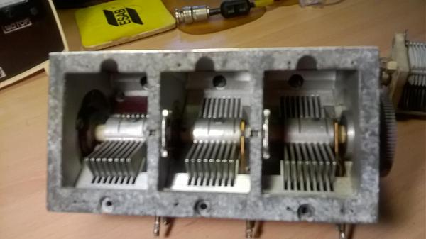 Продам Конденсатор переменной ёмкости