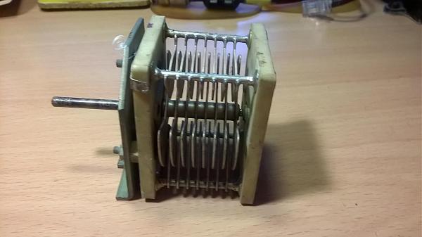 Продам Конденсатор переменной ёмкости