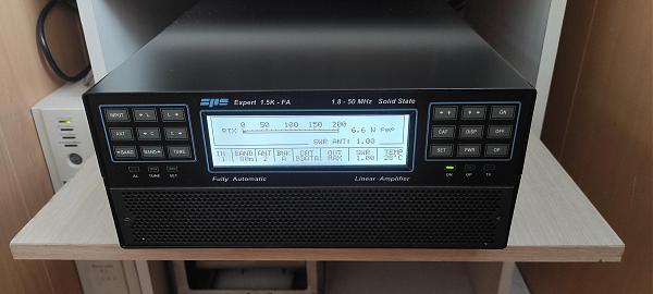 Продам КВ (1.8-50 МГц) усилитель SPE Expert 1.5K-FA