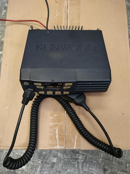 Продам Kenwood TK-7108H