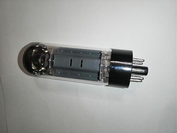 Продам Лампа JJ EL34 (E34L) для усилителя мощности