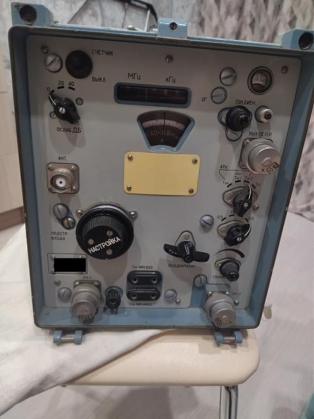 Продам радиоприемник р-326м