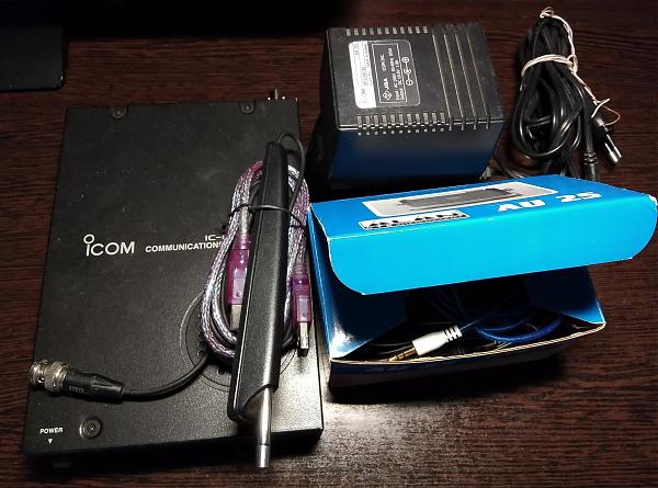 Продам icom pcr-1500