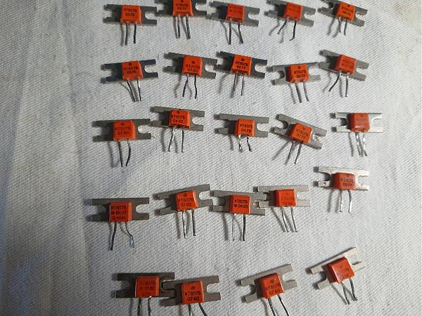 Продам Транзисторы КТ807А и КТ807Б