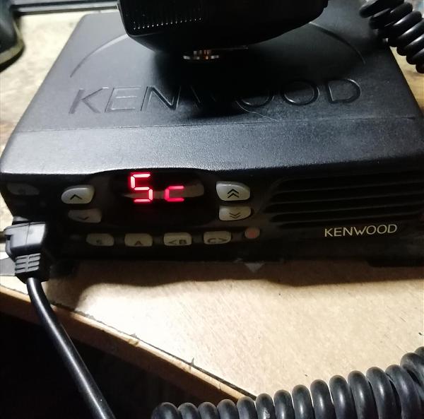 Продам Kenwood TK-D740E цифра -аналог