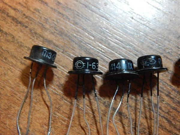 Продам Транзисторы(6 шт)