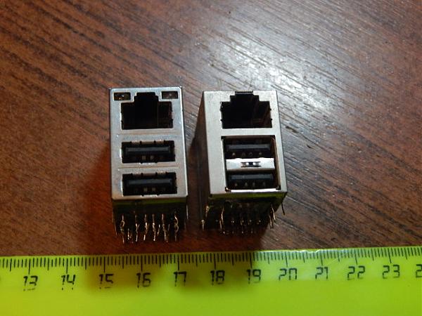 Продам Гнёзда для USB кабеля (2 шт)