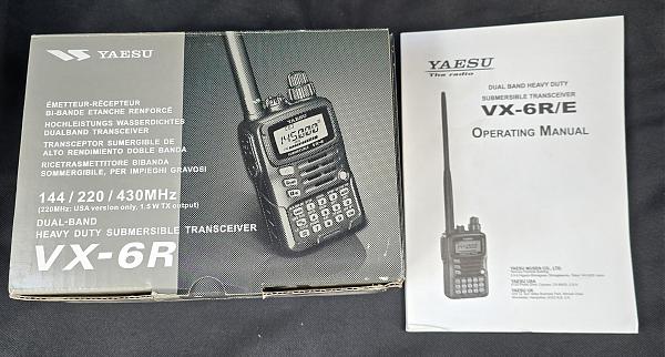 Продам Портативная радиостанция Yaesu vx-6r