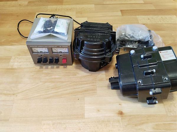 Продам Поворотное устройство Yaesu G-5500DC(комплект)