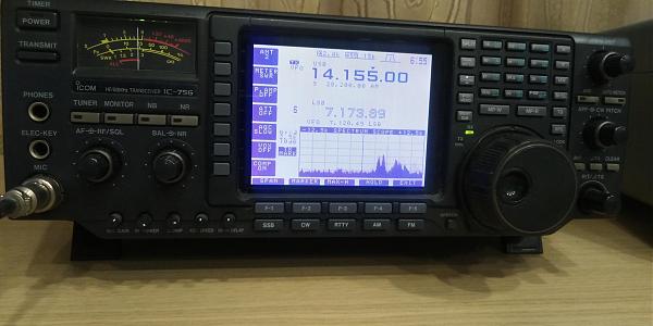 Продам Icom IC-756