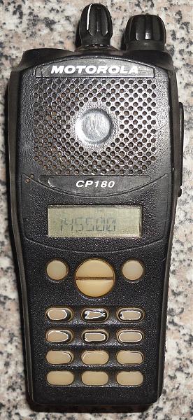 Продам Motorola CP180(Волна) VHF тело