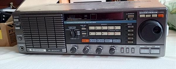 Продам Kenwood R-2000