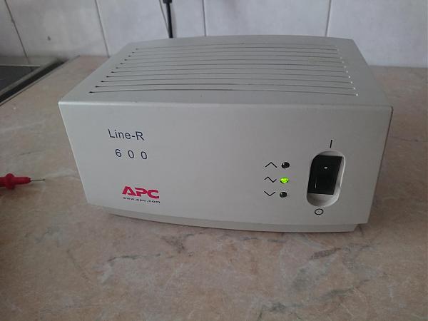 Продам Стабилизатор напряжения APC Line-R