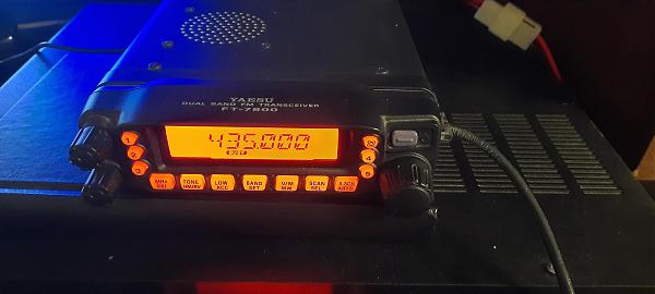 Продам Трансивер YAESU FT-7800