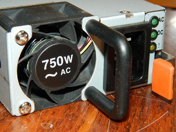 Продам Блокпитания 13,8v 50a 750W с выводным клеммником