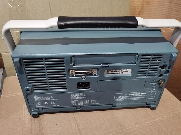 Продам Tektronix TDS3012B цифровой осциллограф 100 МГц