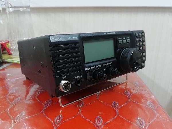 Продам icom-718