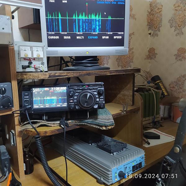 Продам Yaesu FTdx-10