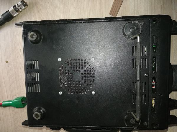 Продам КВ/УКВ трансивер Yaesu FT-897