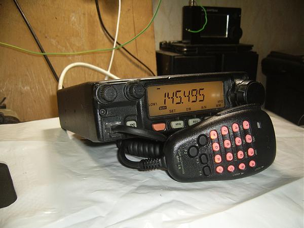 Продам Yaesu FT-2800М 65 Вт