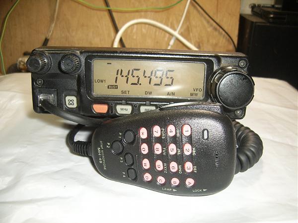 Продам Yaesu FT-2800М 65 Вт