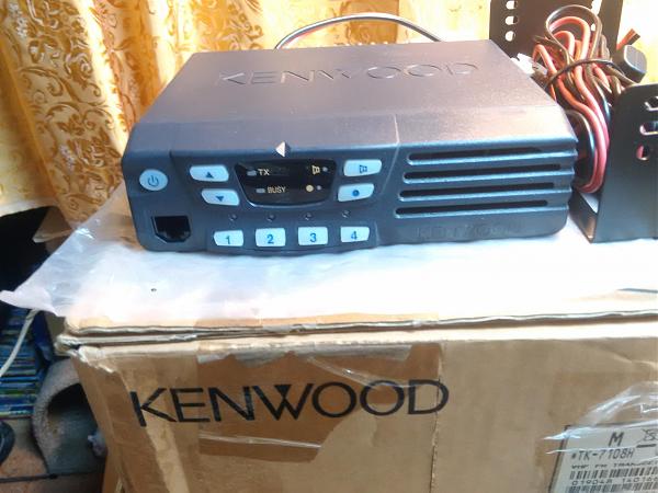 Продам kenwood tk-7108h