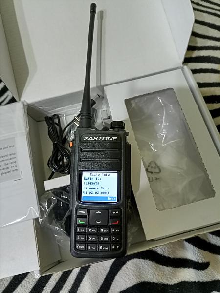 Продам zastone_ UV-008 DMR