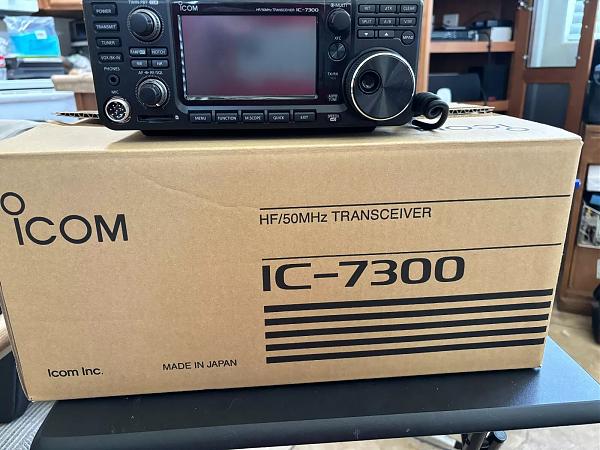 Продам Icom ic-7300 (б.у.) США (лот 2)