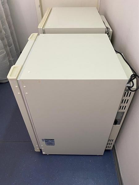 Продам Углекислотный CO2 инкубатор SANYO MCO-18AIC