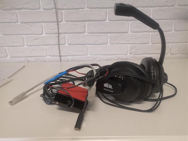 Продам Трансивер YAESU FT-450D, HEIL pro-set plus, ANLI