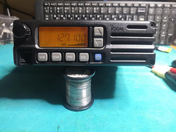 Продам Icom a-110