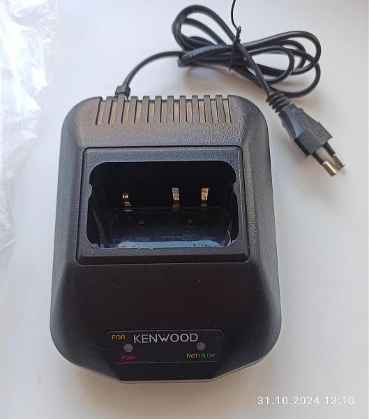 Продам Kenwood tk-270