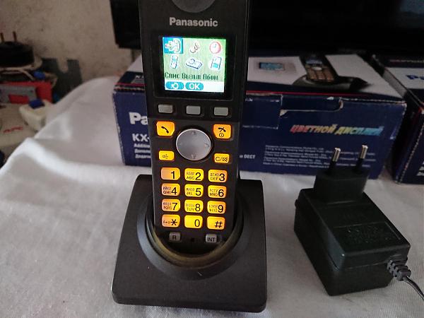 Продам Радиотелефон Panasonic kx-tga810