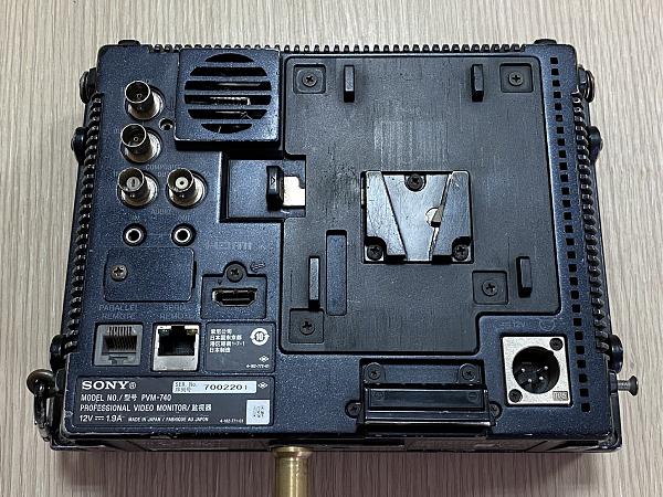 Продам Профессиональный монитор Sony PVM 740