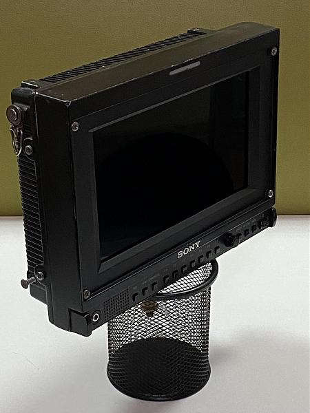 Продам Профессиональный монитор Sony PVM 740